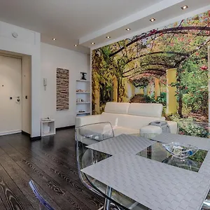 Macchi Apartamento Milán