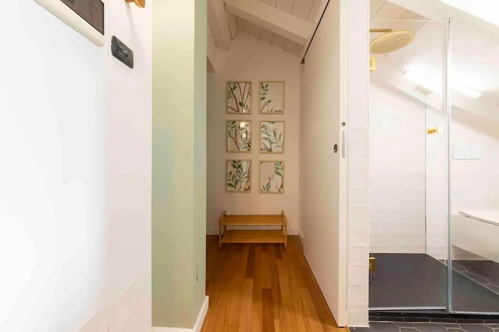 La Tana Del Bianconiglio - Rabbit Hole Apartment Milan